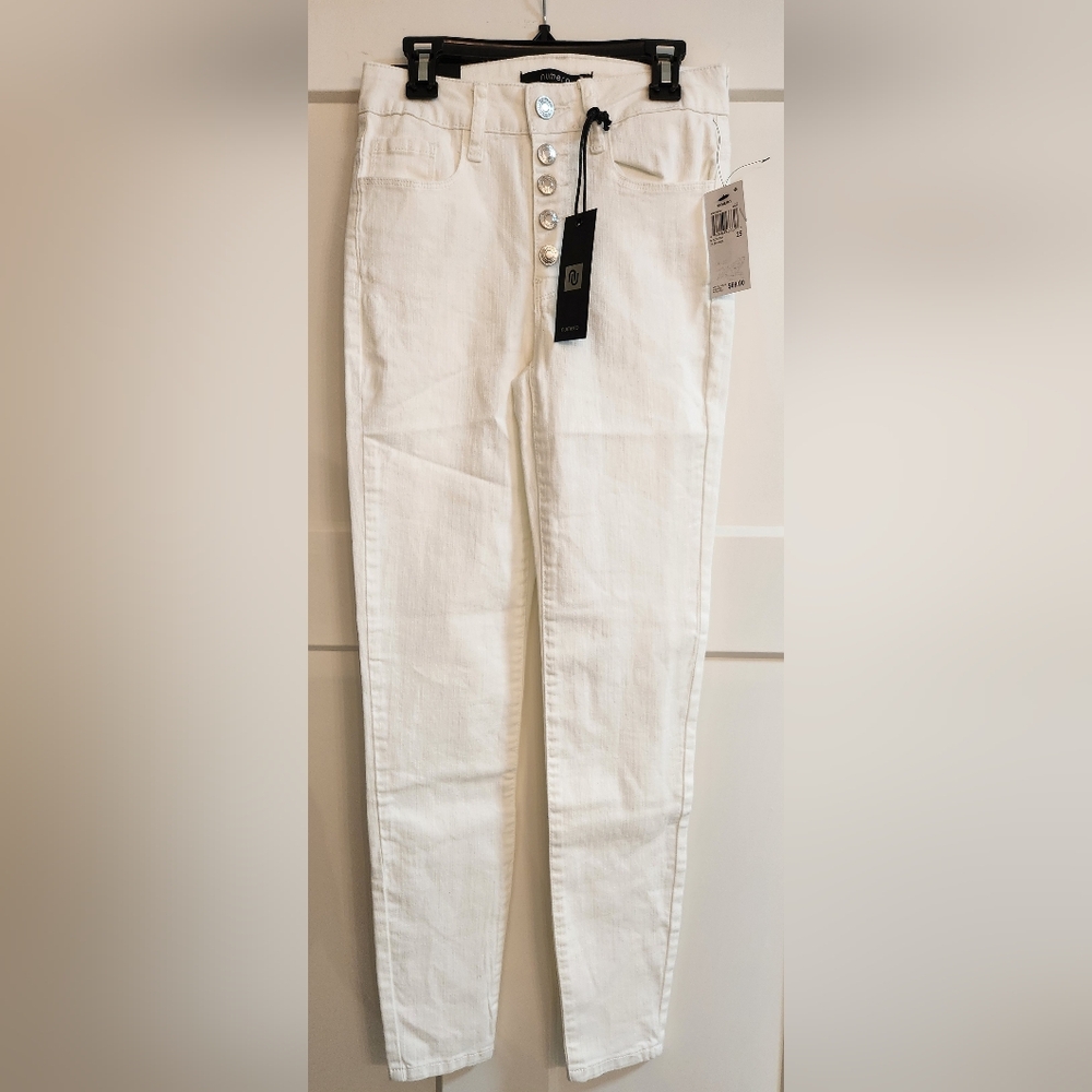 Numero Verona ankle high rise Skinny jeans.  Size 25. Nwt